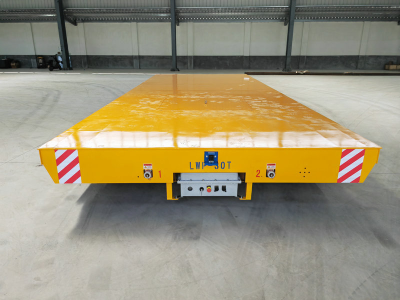 Vettura tat-Trasferiment bla Trackless LWP