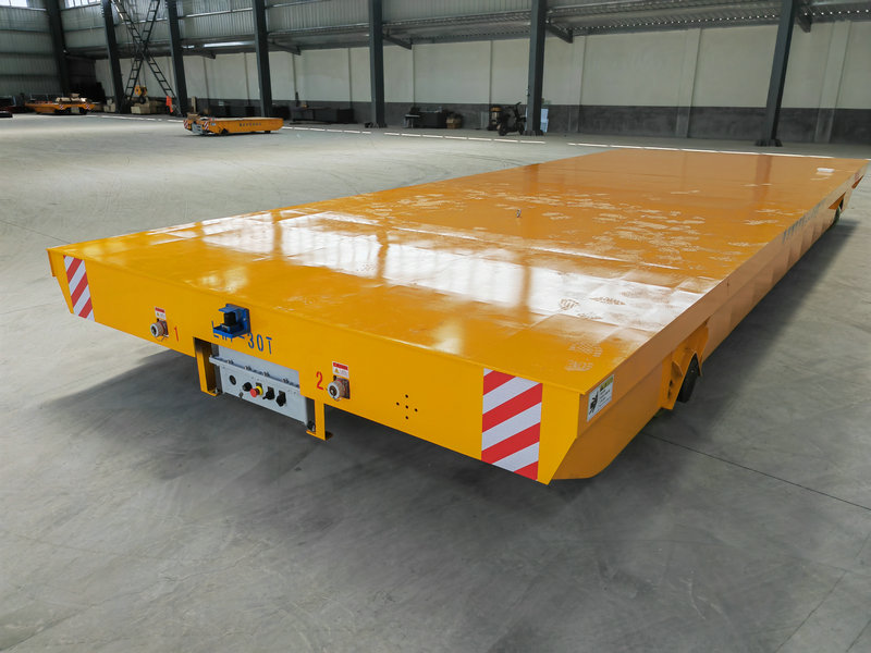 Vettura tat-Trasferiment bla Trackless LWP